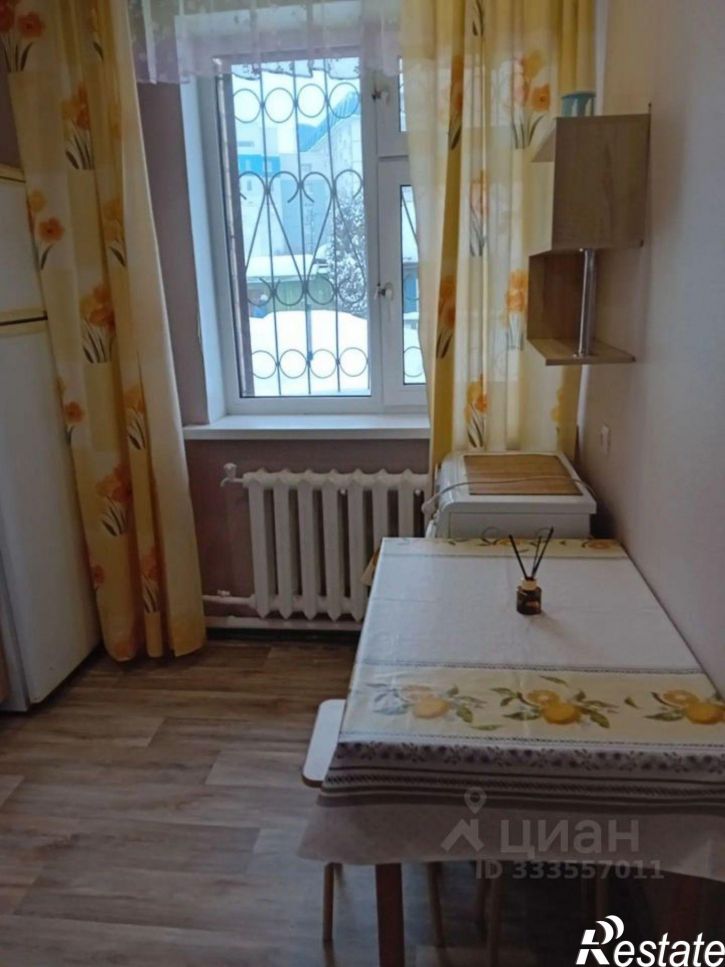 2-комн квартира улица 8 Августа, 49,  д. 49