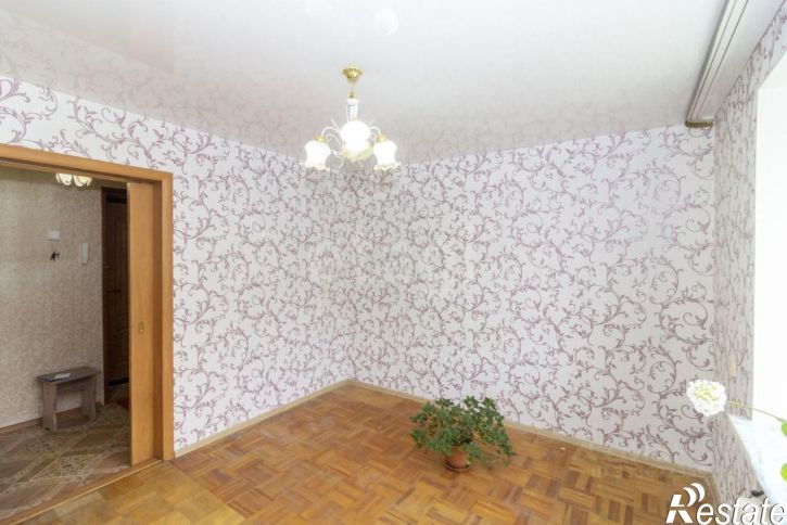 3-комн квартира Московский тракт, 37,  д. 37