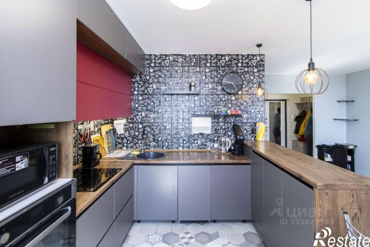 3-комн квартира Беловежская улица, 19 к2,  д. 19 к2