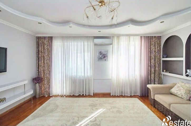 2-комн квартира улица Максима Горького, 3 к2,  д. 3 к2