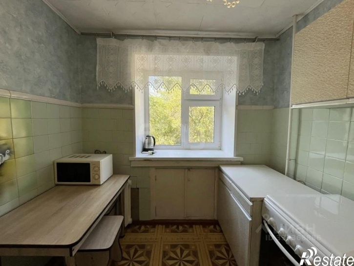 1-комн квартира Холодильная улица, 132,  д. 132