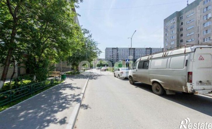 3-комн квартира улица Пермякова, 56,  д. 56