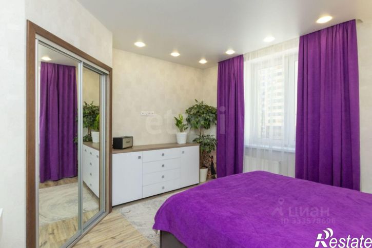 4-комн квартира улица Тимофея Чаркова, 81 к1,  д. 81 к1