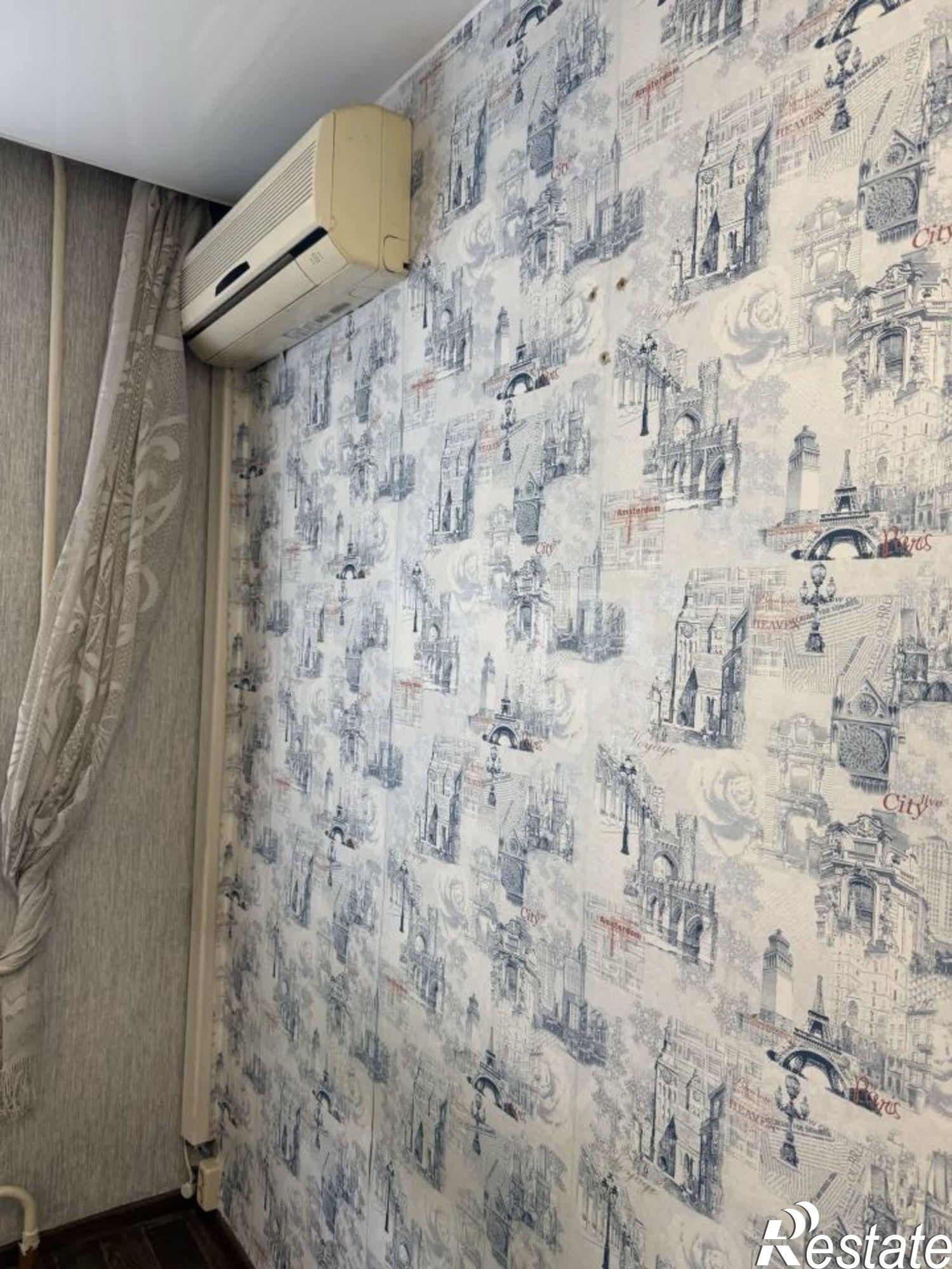 Купить комнату за 2 250 000 рублей на улица Осипенко, 61