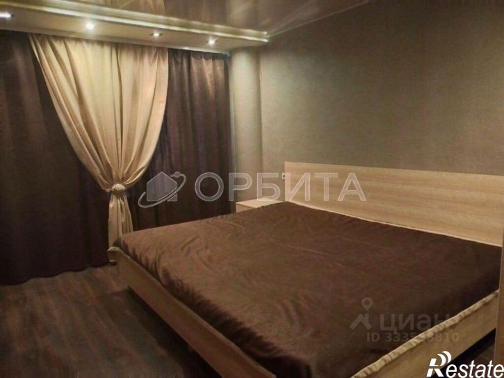 4-комн квартира улица 50 лет ВЛКСМ, 19,  д. 19