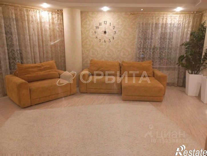 4-комн квартира улица 50 лет ВЛКСМ, 19,  д. 19