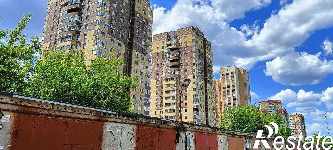 Купить гараж, место в паркинге за 1 210 010 рублей на Широтная улица, 34