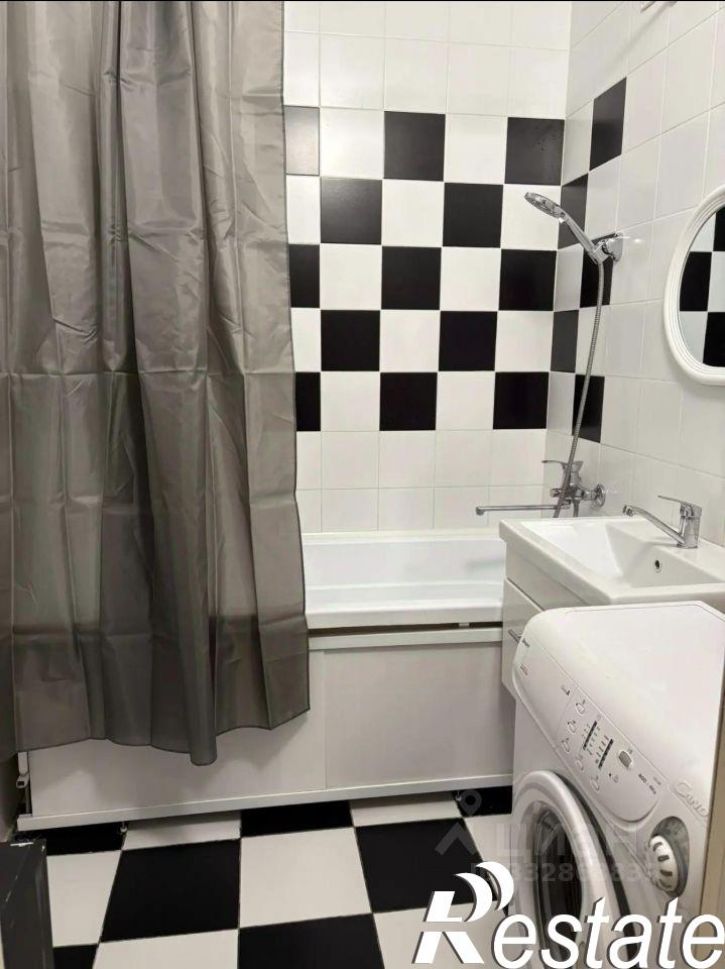 1-комн квартира улица Пермякова, 78 к3,  д. 78 к3