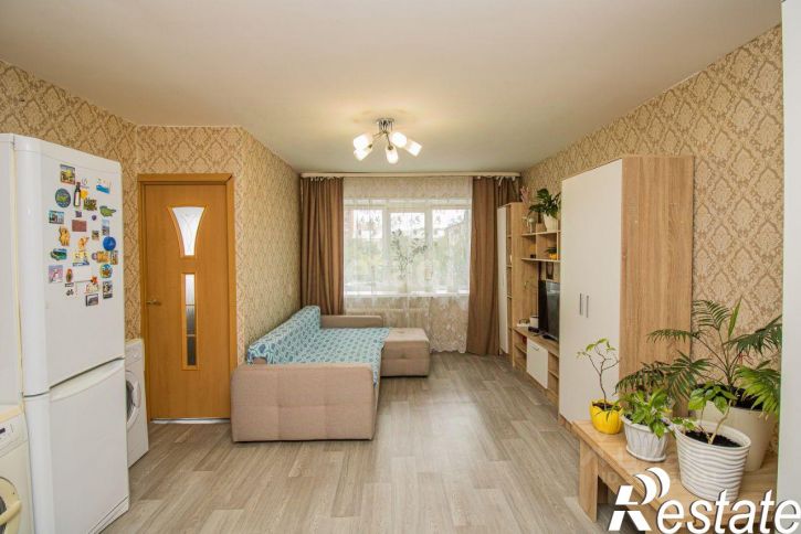 2-комн квартира улица Республики, 171,  д. 171