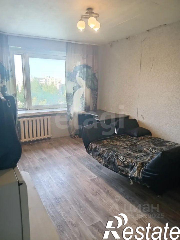 Купить комнату за 1 100 000 рублей на улица Республики, 220