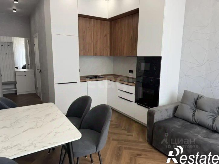 2-комн квартира улица Эрвье, 34 к1,  д. 34 к1