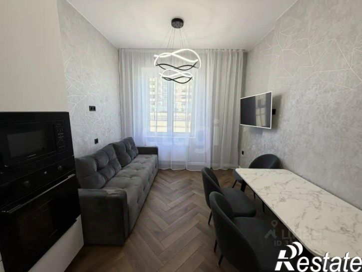 2-комн квартира улица Эрвье, 34 к1,  д. 34 к1