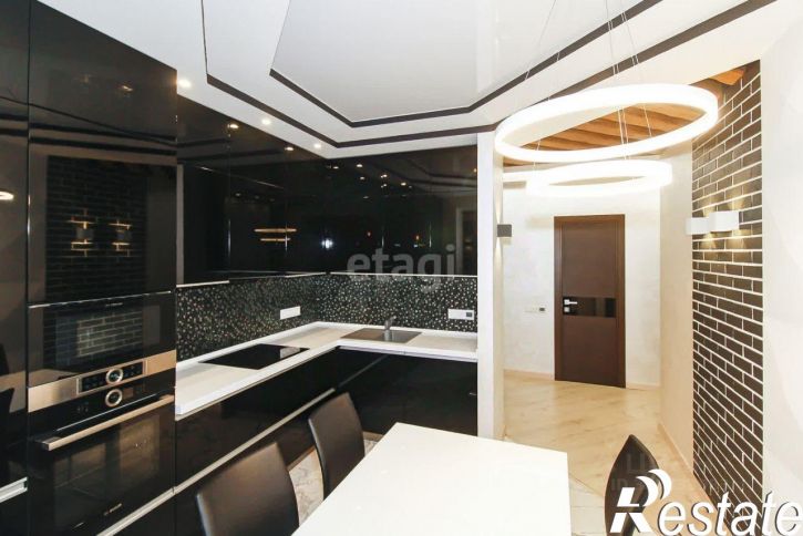 2-комн квартира Таврическая улица, 9 к3,  д. 9 к3