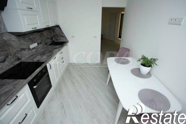2-комн квартира улица Пожарных и спасателей, 5 к1,  д. 5 к1