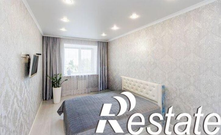 3-комн квартира улица Мельникайте, 144А,  д. 144А