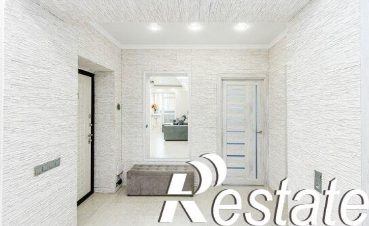 3-комн квартира улица Мельникайте, 144А,  д. 144А
