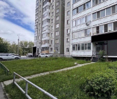 офис 40 кв м, этаж 1/9 улица 30 лет Победы, 44/1