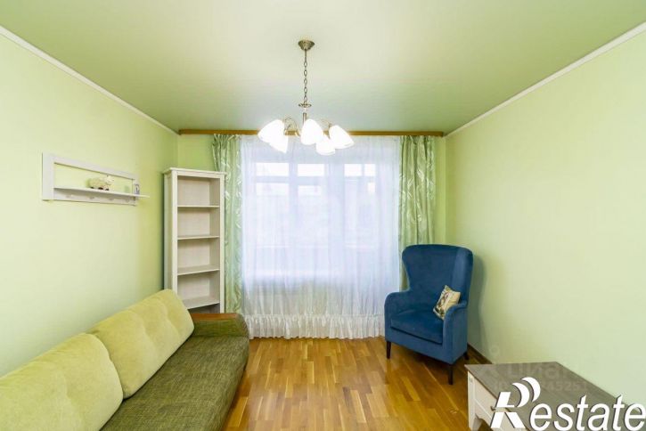 3-комн квартира улица Хохрякова, 32,  д. 32