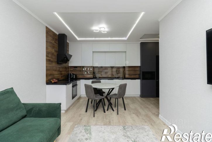 3-комн квартира улица Тимофея Чаркова, 81 к2,  д. 81 к2