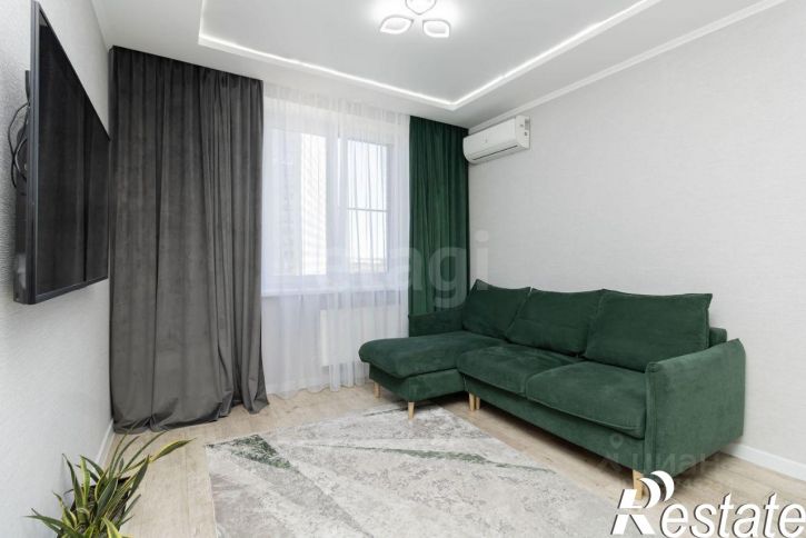 3-комн квартира улица Тимофея Чаркова, 81 к2,  д. 81 к2