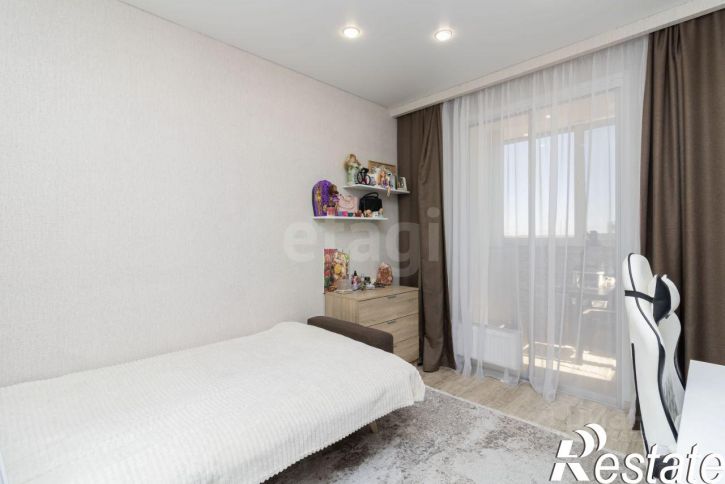 3-комн квартира улица Тимофея Чаркова, 81 к2,  д. 81 к2