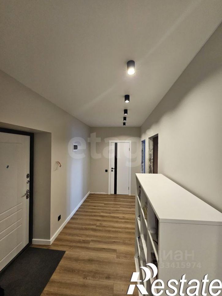 2-комн квартира Новгородская улица, 22,  д. 22