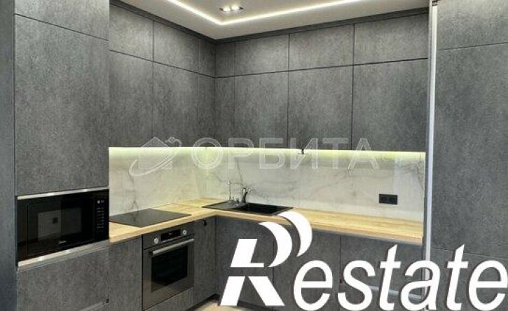 3-комн квартира улица Пожарных и спасателей, 5 к1,  д. 5 к1