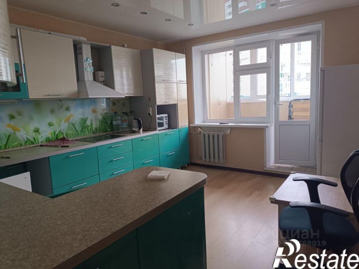 2-комн квартира улица Николая Семёнова, 25/2,  д. 25/2