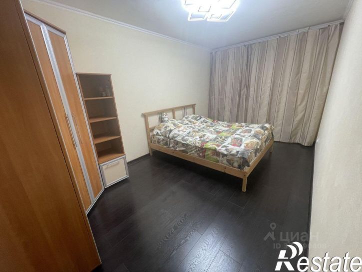 3-комн квартира улица Малиновского, 8,  д. 8