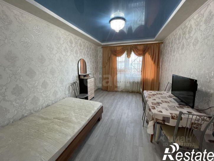 1-комн квартира улица Николая Чаплина, 126,  д. 126