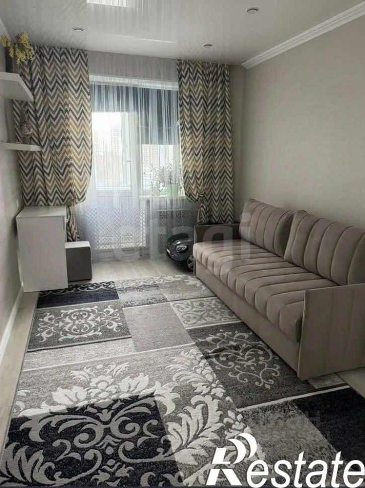 3-комн квартира улица Муравленко, 35А,  д. 35А