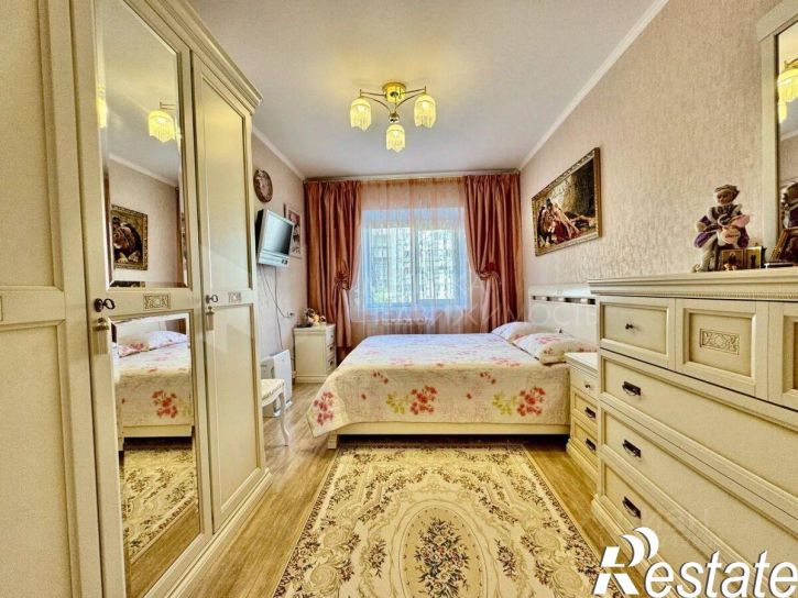 3-комн квартира улица Республики, 86 к1,  д. 86 к1