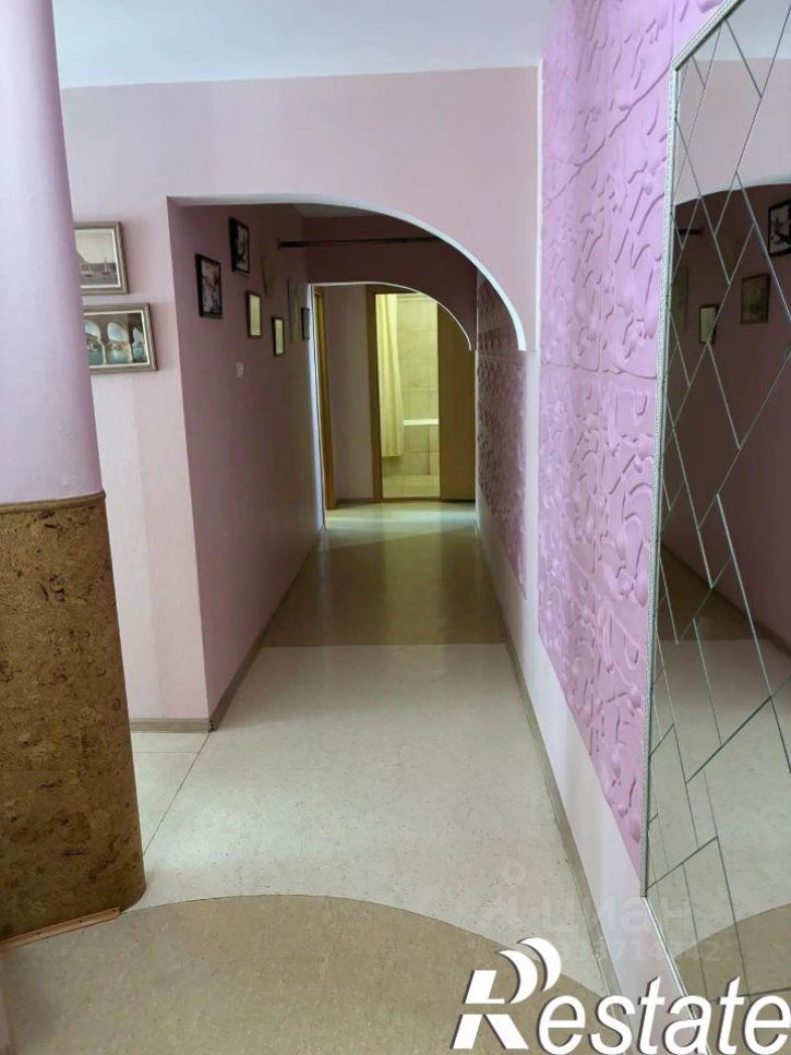3-комн квартира улица 50 лет Октября, 80,  д. 80