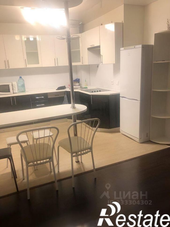 3-комн квартира улица Станислава Карнацевича, 7,  д. 7
