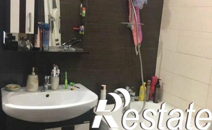 2-комн квартира улица Газовиков, 65,  д. 65