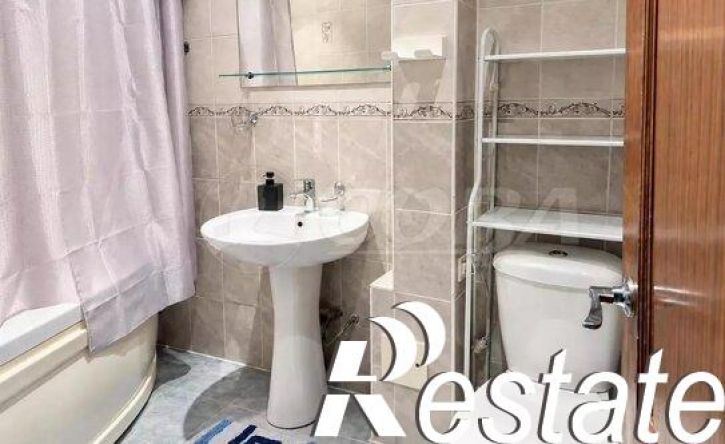 2-комн квартира улица Водников, 12,  д. 12