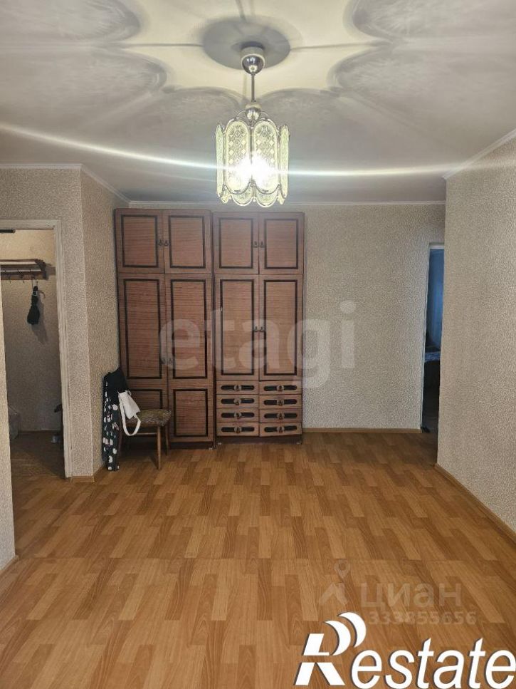 3-комн квартира улица Мельникайте, 64,  д. 64