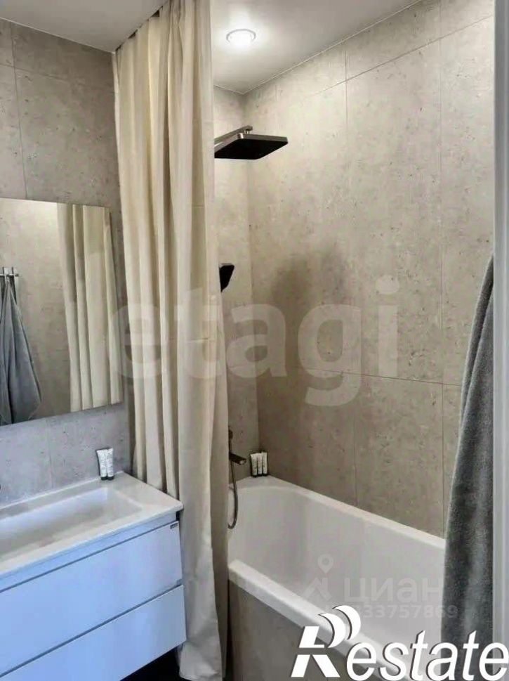 2-комн квартира Новгородская улица, 9А,  д. 9А