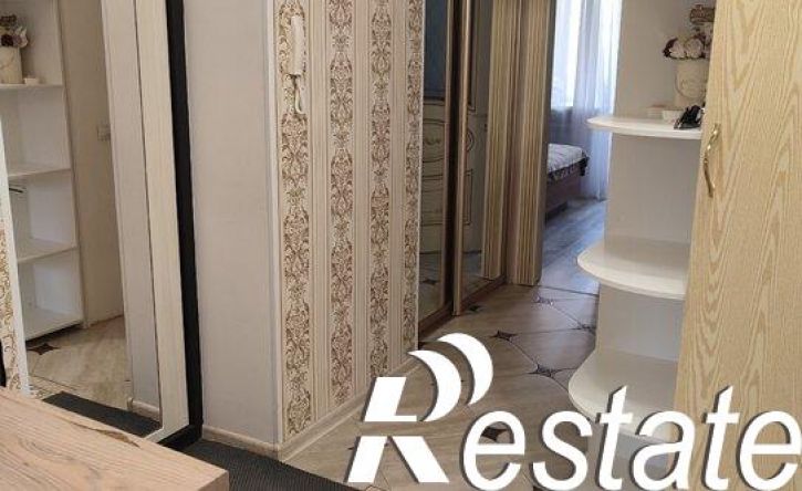 4-комн квартира улица Беляева, 31,  д. 31