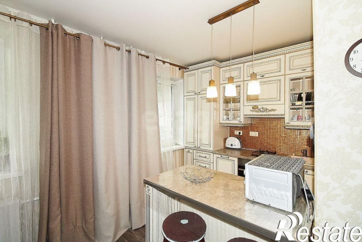 2-комн квартира Рижская улица, 80,  д. 80