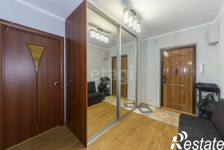 3-комн квартира улица Николая Семёнова, 27,  д. 27
