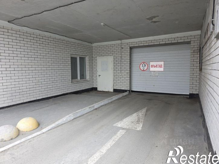 Гараж/парковка Таврическая улица, 9Б с2,  д. 9Б с2