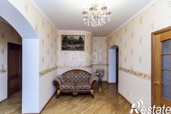 4-комн квартира улица Урицкого, 22,  д. 22