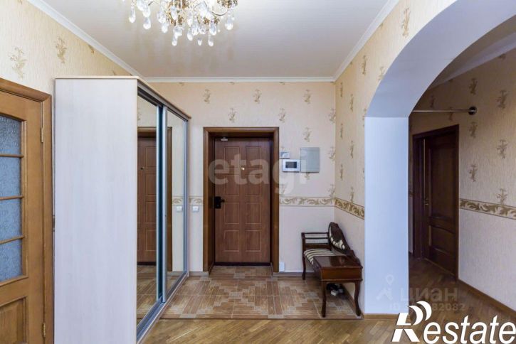 4-комн квартира улица Урицкого, 22,  д. 22