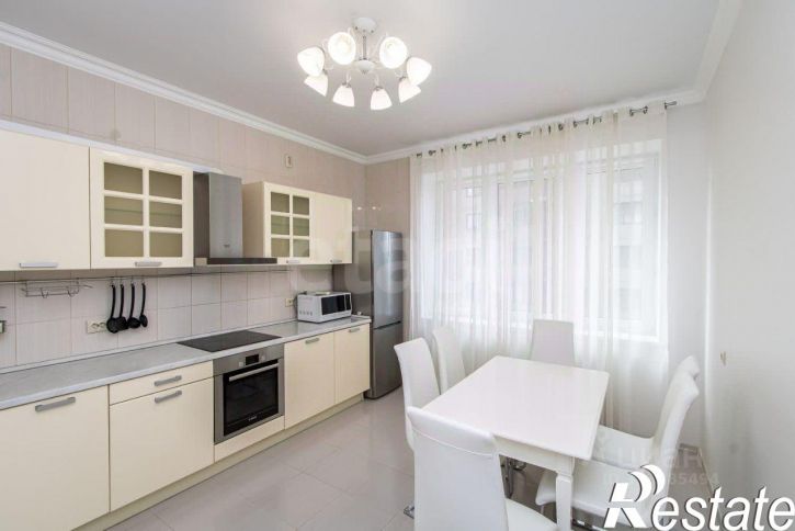 3-комн квартира улица Осипенко, 16,  д. 16