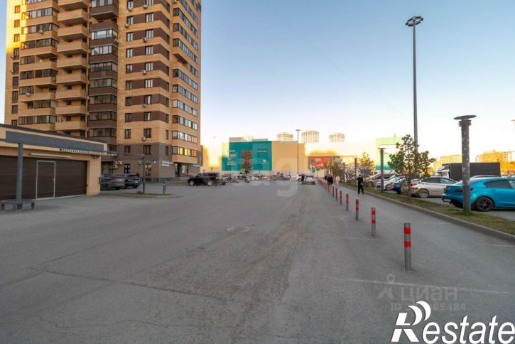 Гараж/парковка улица Беляева, 35 к1,  д. 35 к1