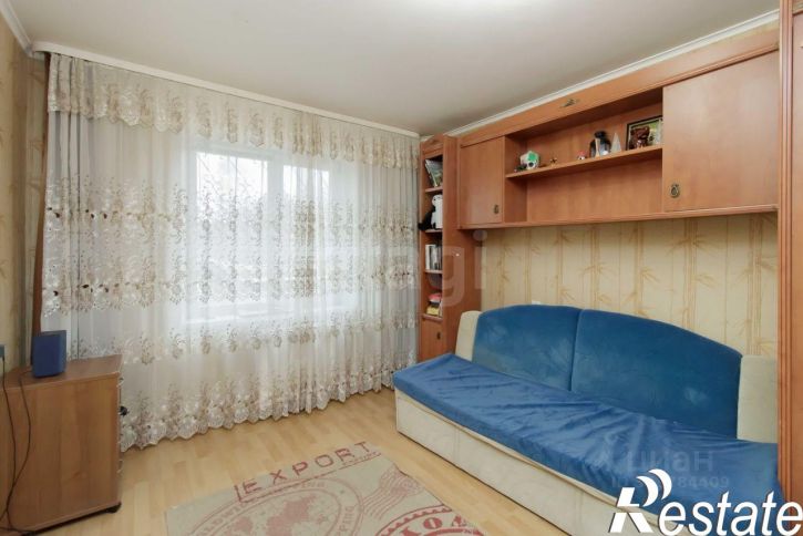 4-комн квартира Широтная улица, 83,  д. 83