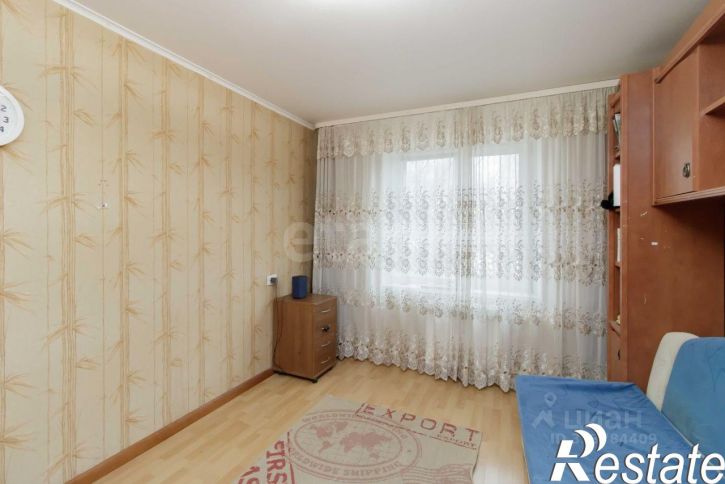 4-комн квартира Широтная улица, 83,  д. 83