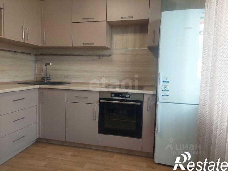 2-комн квартира улица Мельникайте, 129,  д. 129