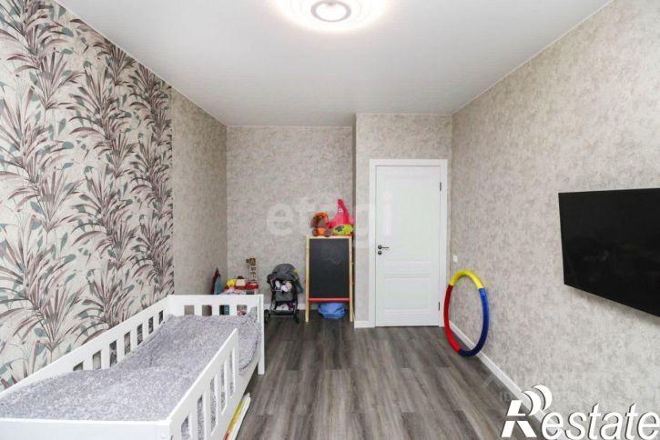 1-комн квартира улица Пожарных и спасателей, 5,  д. 5